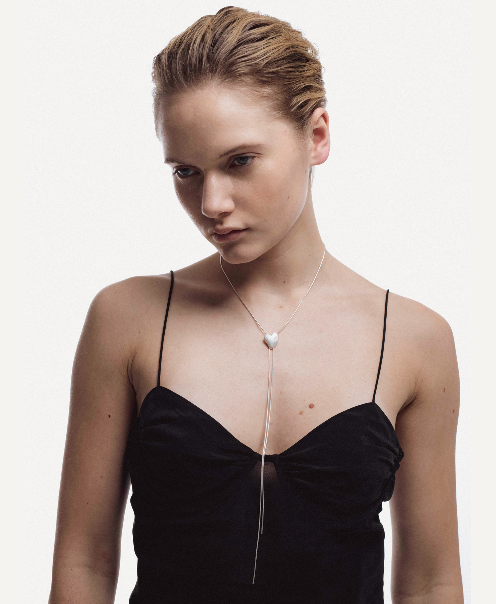 KAKLO PAPUOŠALAS ODETTE