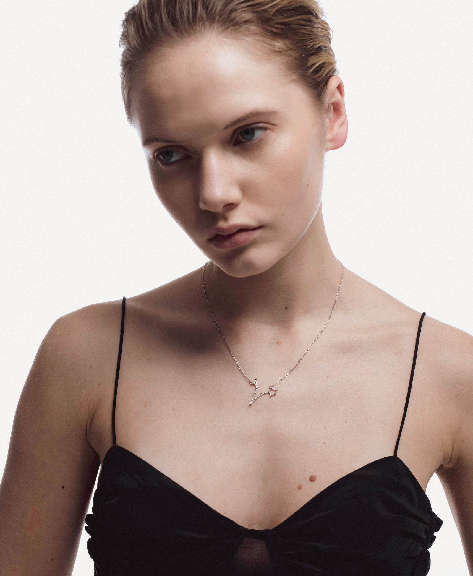 KAKLO PAPUOŠALAS ŽUVYS