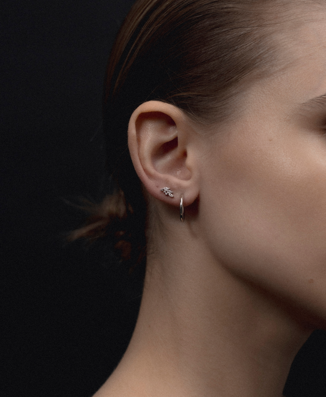 PIN NO.106 SINGLE EARRING